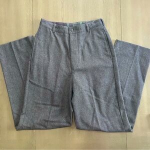 Women’s vintage J.Crew 100% wool dress pants. Size 26.